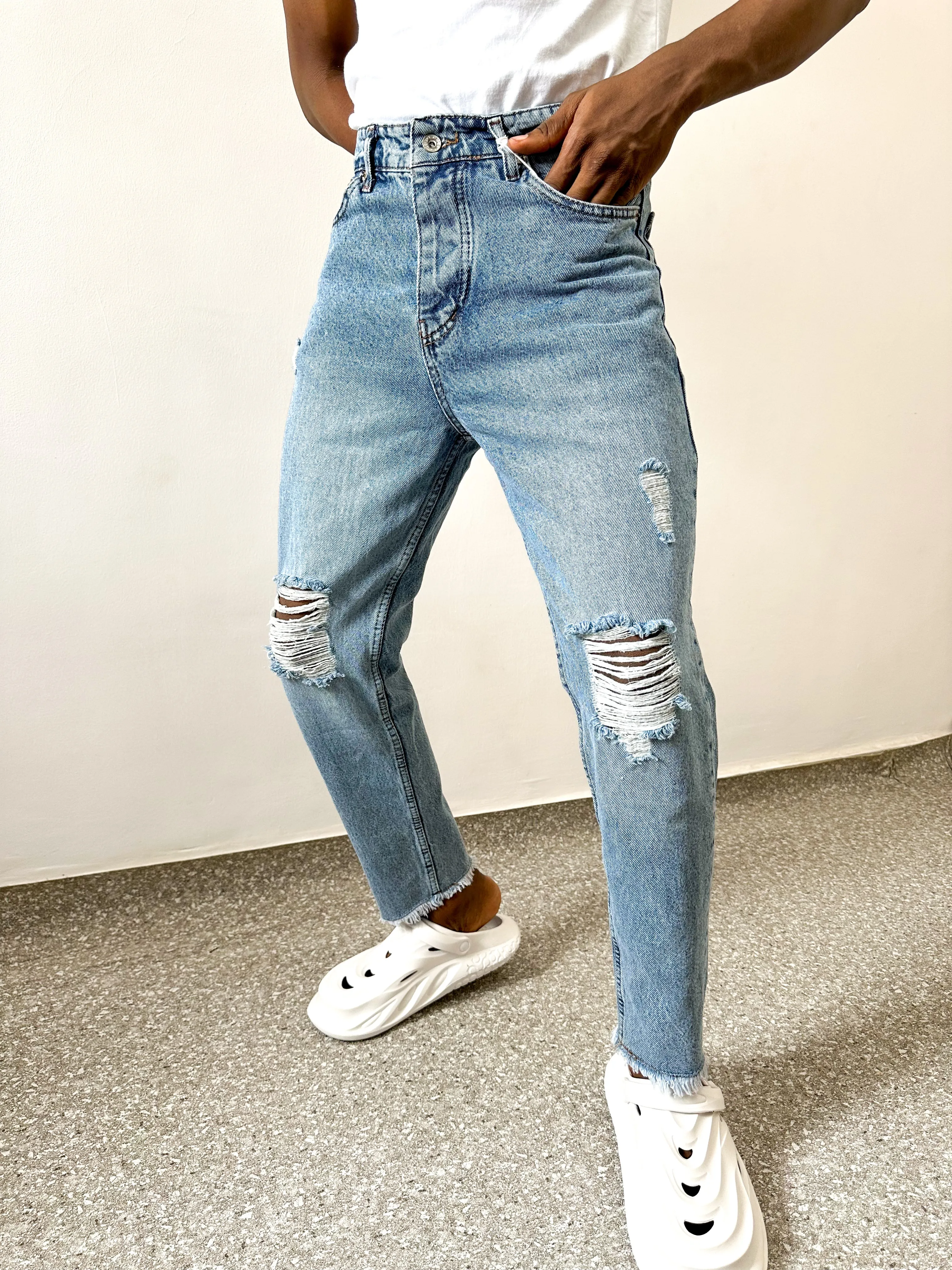 Callen Distressed Ripped Raw Hem Cropfit Boyfriend Jeans