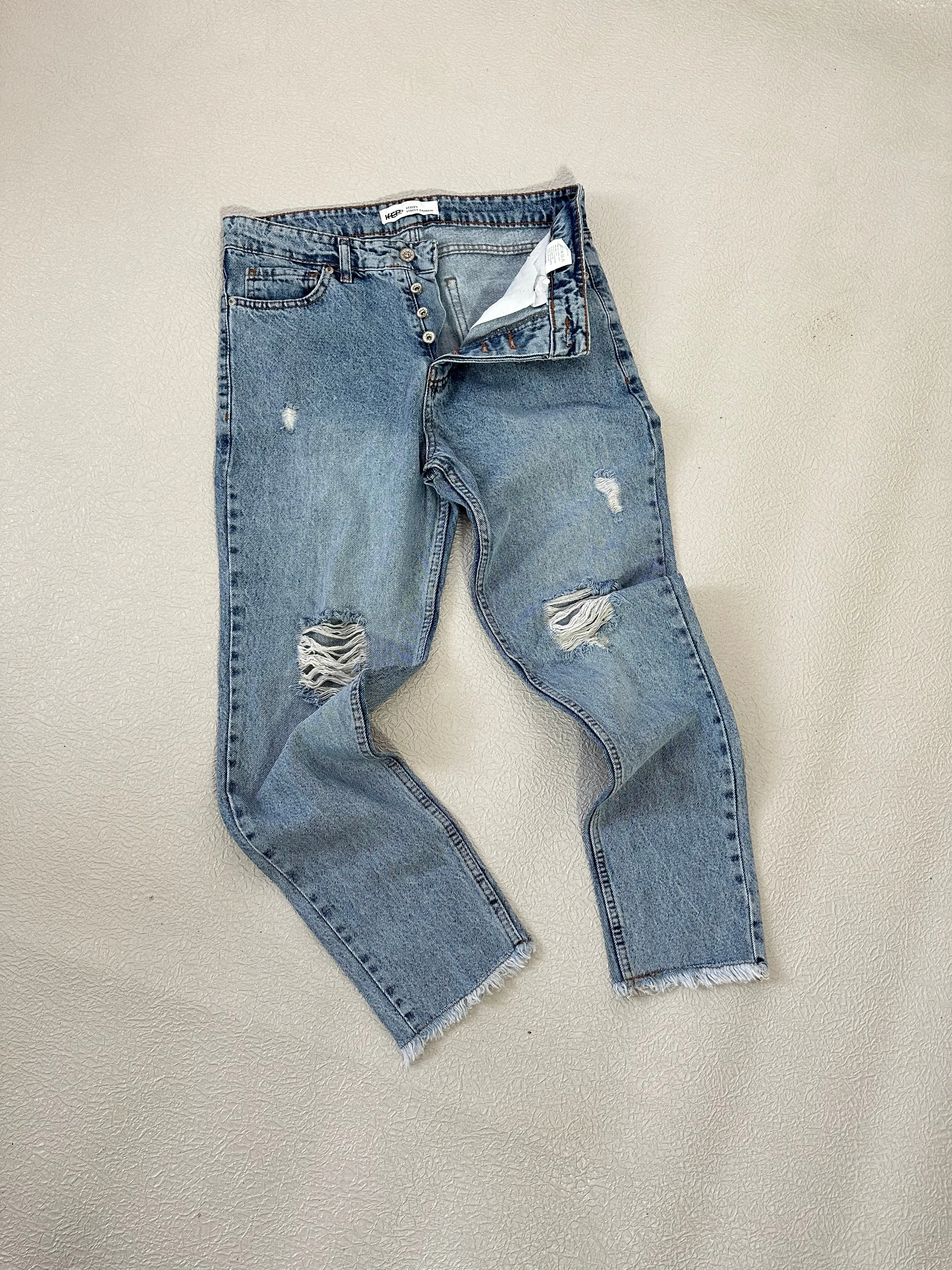 Callen Distressed Ripped Raw Hem Cropfit Boyfriend Jeans