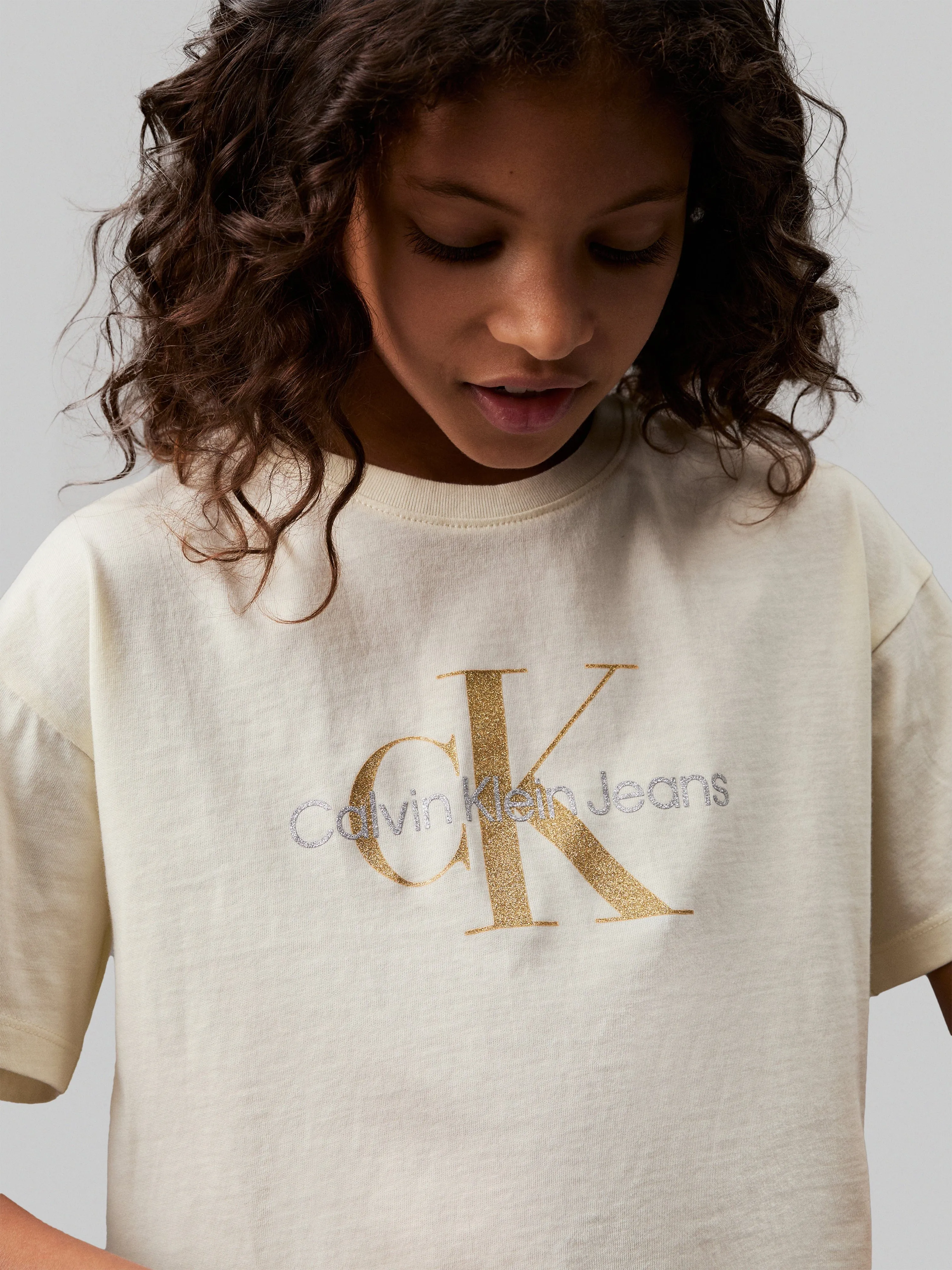 Calvin Klein Girls Glitter Monogram Boxy T-Shirt in Ivory