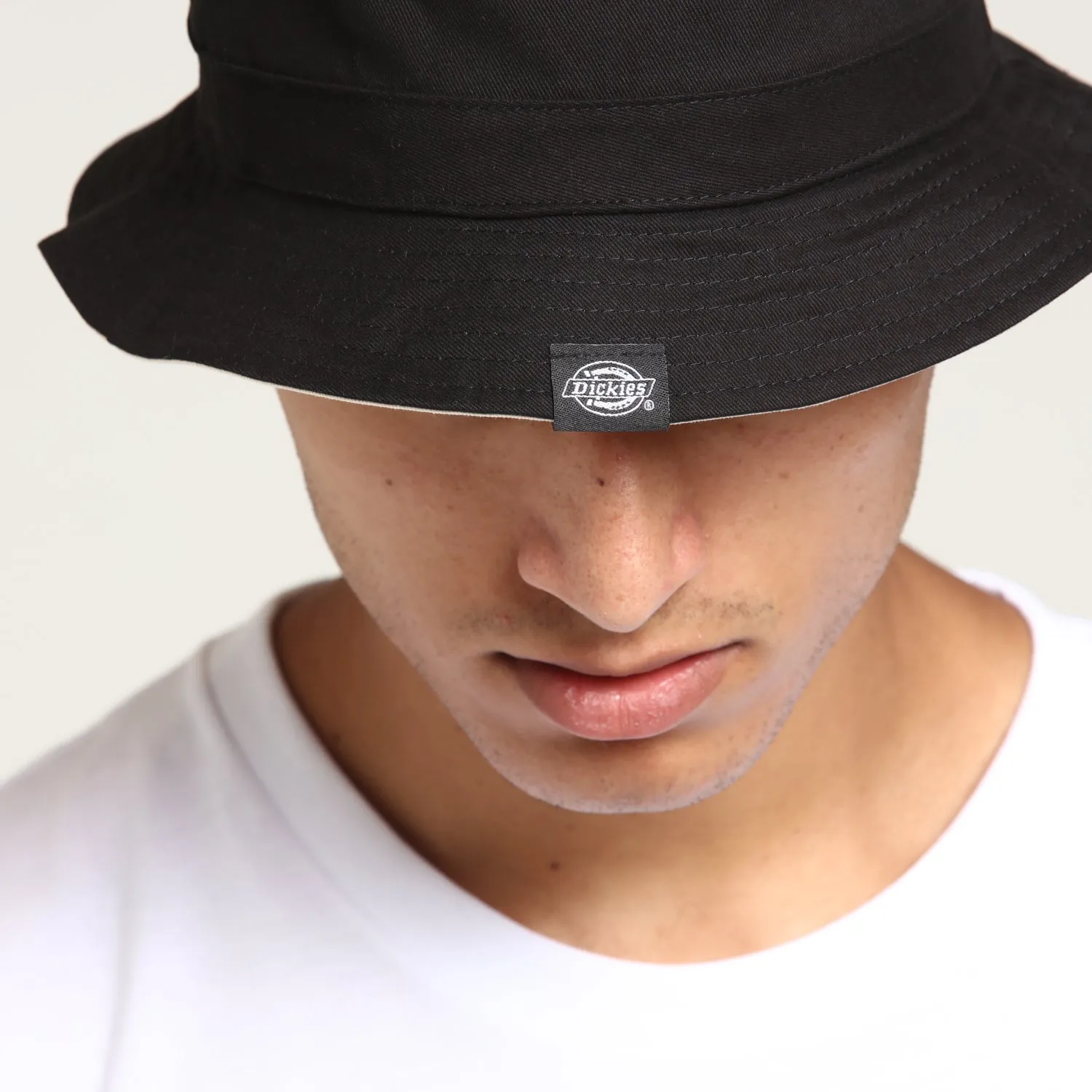 Dickies Stamford Reversible Bucket Hat Black/Natural