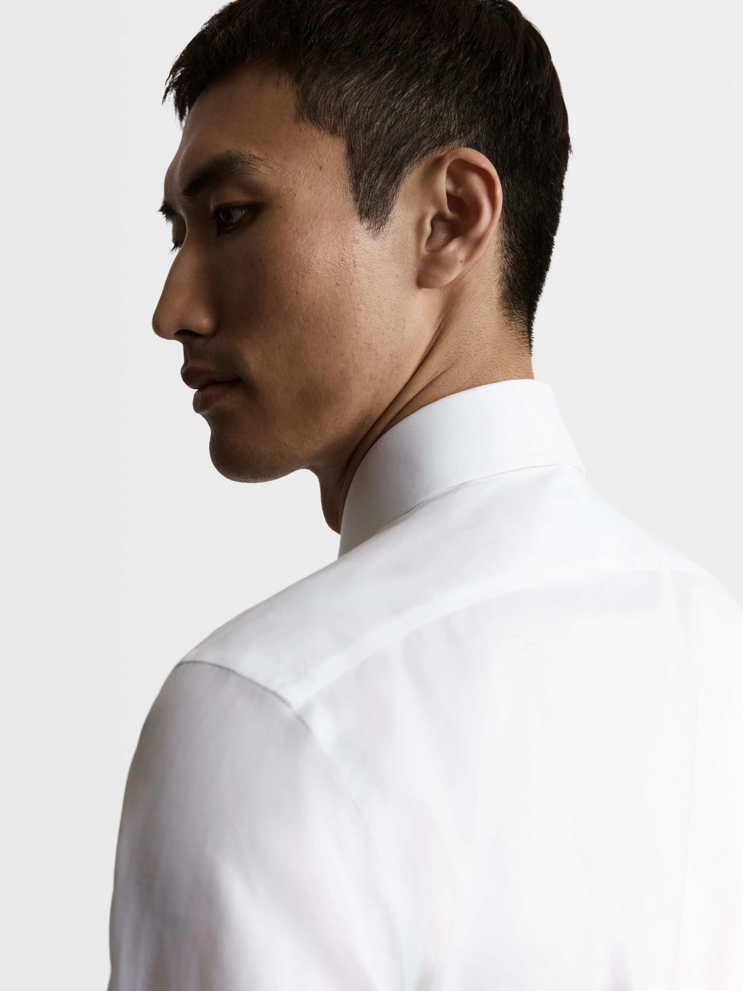 Max Performance White Twill Regular Fit Single Cuff Classic Collar Shirt